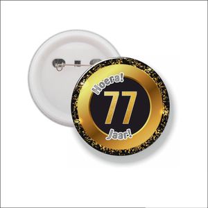 Button Met Speld 58 MM - Hoera 77 Jaar