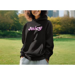 Hoodie - Juicy - Wurban Wear | Grappige hoodie | Leuk cadeau | Unisex hoodie | Meme | Meme kleding | Viespeuk | Grappige kleding | Grappige trui | Dubbelzinnige kleding | Zwart