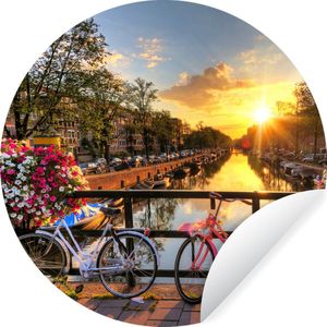 WallCircle - Behangcirkel - Amsterdam - Fiets - Bloemen - Zon - Roze - Woonkamer - Zelfklevend behang - ⌀ 30 cm - Behang cirkel - Behangsticker - Behangcirkel zelfklevend