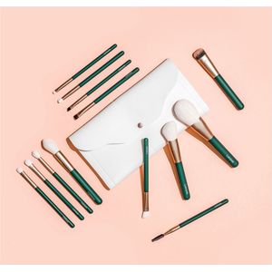 CAIRSKIN Professional Brush Set - 13 Gilt Green Face & Eyes Brushes + Beauty Roll - Professionele Visagie Kwasten - Vegan Makeup Set