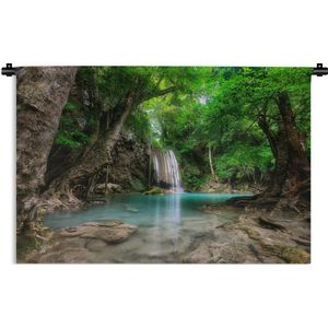 Wandkleed Jungle - Erawan Waterval in jungle Thailand foto Wandkleed katoen 120x80 cm - Wandtapijt met foto
