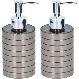 2x Zeeppompjes/zeepdispensers 300 ml zilver - Zeepdispensers met pompje zilverkleurig 2 stuks