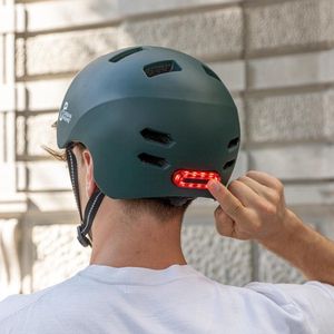 Helm met vizier en licht voor/achter voor fiets e-bike en elektrische step - uniseks volwassenen - groen - maat L
