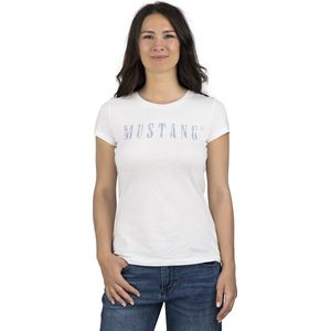 Mustang Dames T-Shirt Alexia C Logo slim fit Wit M Ronde Hals Volwassenen Basic T-shirt met korte mouwen en ronde hals gemaakt van 100% katoen