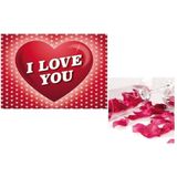 Valentijnsdag pakket - Bordeauxrode rozenblaadjes met I Love You valentijnskaart
