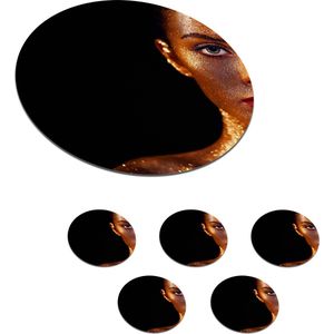 Onderzetters voor glazen - Rond - Make up - Goud - Vrouw - Luxe - Glitter - Kunst - 10x10 cm - Glasonderzetters - 6 stuks