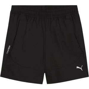 Puma pumatech relaxed shorts 6 in de kleur zwart.