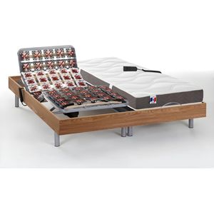 Vente-unique Elektrisch relaxbed met contactplaatjes en 100% latexmatras 3 zones JUPITER van DREAMEA - Eiken - 2 x 70 x 190 cm - OKIN-motors L 190 cm x H 35 cm x D 140 cm