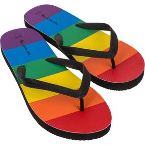 Regenboog slippers - pride rainbow - maat 42/43 - funcadeau schoencadeau - kerst cadeau tip