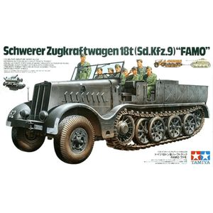 1:35 Tamiya 35239 German SdKfz.9 Famo 18to Halftrack w/8 Figures Plastic Modelbouwpakket