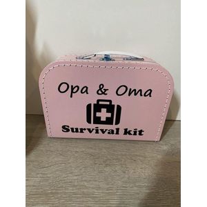 Koffertje Opa & Oma survivalkit Roze gevuld