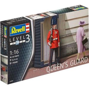 REVELL 1:16 Queen's Guard