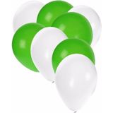 30x ballonnen wit en groen - 27 cm - witte / groene versiering