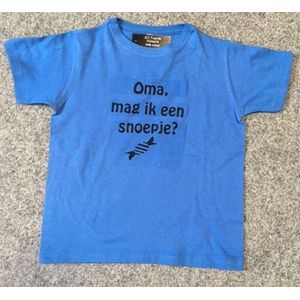 Kinder shirt blauw met opdruk ''OMA mag ik een snoepje '' maat 116