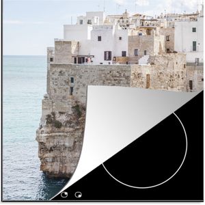 KitchenYeah® Inductie beschermer 78x78 cm - Italië - Kust - Rots - Kookplaataccessoires - Afdekplaat voor kookplaat - Inductiebeschermer - Inductiemat - Inductieplaat mat