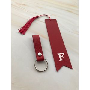 set gepersonaliseerde boekenlegger letter F en bijpassende sleutelhanger - echt leer - cadeau