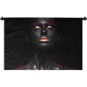Wandkleed Black & Gold 2:3 - Vrouw met gouden en roze details op een zwarte achtergrond Wandkleed katoen 90x60 cm - Wandtapijt met foto