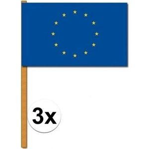 3x Luxe zwaaivlaggen Europa 30 x 45 cm - Vlag Europa - Europese Unie thema decoratie