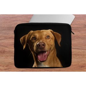 Laptophoes 17 inch - Hond - Huisdieren - Portret - Laptop sleeve - Binnenmaat 42,5x30 cm - Zwarte achterkant