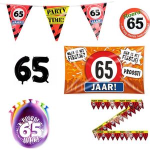65 jaar versiering pakket - Versiering Verjaardag - Versiering 65 Jaar Verjaardag - Slingers - Gevelvlag - Ballonnen - Afzetlint - FolieBallon - Button