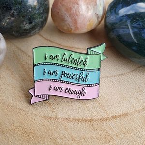 Enamel pin, broche, speldje, verzamelen, kleding versieren, positive vibes