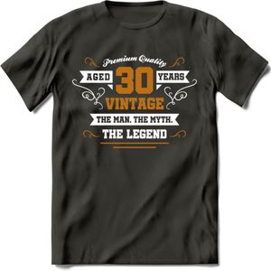 30 Jaar Legend T-Shirt | Goud - Wit | Grappig Verjaardag en Feest Cadeau Shirt | Dames - Heren - Unisex | Tshirt Kleding Kado | - Donker Grijs - XL