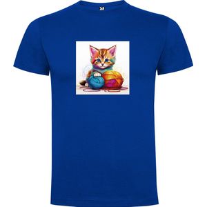 Kobalt Blauw T-Shirt met “ Kleurrijke Kitten met bol wol “ Print Full Color Maat 4XL