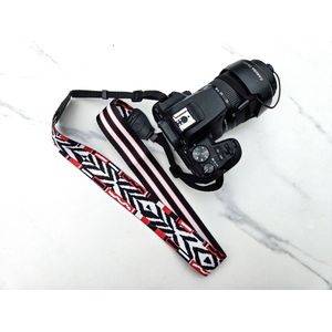 DESCENT | Camera riem | zwart-wit-rood - print - DSLR - Spiegelreflex - Digitale camera - belt - universeel