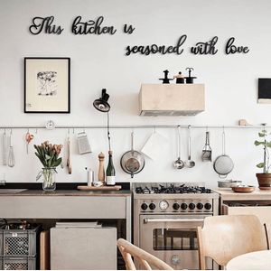 Keuken Muurdecoratie - This Kitchen Is Seasoned With Love - 6 stuks - Muurteksten, Metal Wall Quote by Hoagard, Wandboard