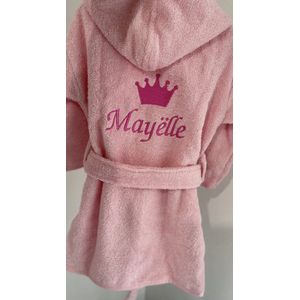 SZN Designs - Kraamcadeau meisje - Badjas 0-12 m - Koon - Roze/Fuchsia - Geborduurd met naam