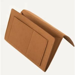 CHPN - Bed Organizer - Bank organizer - Bedside Pocket - Opbergzak - Vilt- Bedhoes - Bankhoes - Nachtkastje - Bruin - 32/20CM