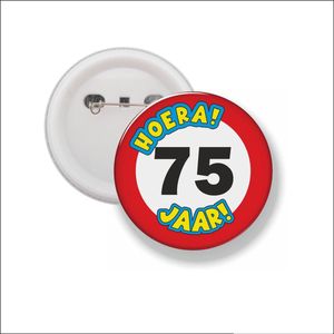 Button Met Speld 58 MM - Hoera 75 Jaar