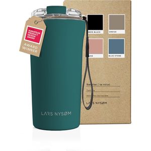 LARS NYSØM - 'Rørelse' Thermo Coffee Mug-to-go 500ml - BPA-vrij met Isolatie - Met Draagriem & Tritan Deksel - Pine Green