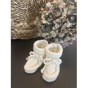 Boasty mini| Baby handgebreide slofjes - sokjes - pantoffels - baby & verzorging 0-12 maanden - 11 cm - meisjes/jongens -zachte zool - plain - slofsokjes - kinderen - eerste babyschoentjes - kerst - kerstcadeau - baby