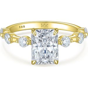 Isla - 18k Geelgouden Radiant Geslepen Moissanite Ring met Zijstenen - 1.8 karaat.