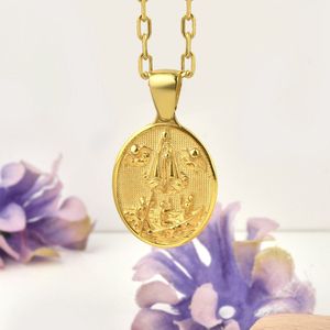 Virgen De La Caridad Delcobre Christelijke ketting voor mama Gold Polished 18 inches
