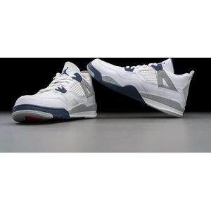 Air Jordan 4 Retro Midnight Navy (PS) - BQ7669-140 - Maat 28.5 - Kleur als op foto - Schoenen