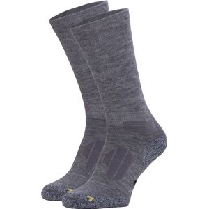 NOMAD® Anti-Teek Merinowol Wandelsokken Crew 2-Pack | Maat 43-46 Grijs | Verstevigd Schokabsorberend Voetbed | Perfecte Pasvorm | Wandel Sokken Heren & Dames | Anti Teek en Mug