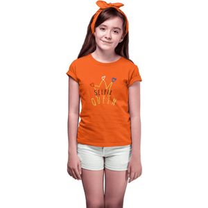 T-shirt Selfie Queen met glitters | Koningsdag Kleding Kinderen | Oranje | maat 146