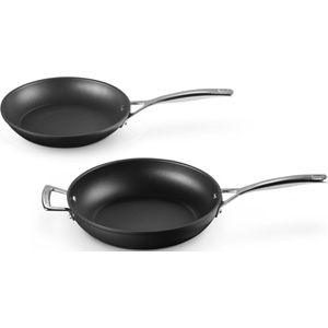 Le Creuset - Pannenset - Les Forgées TNS - 1x koekenpan ø 24 en 1x Sauteerpan 28 cm - Standaard anti-aanbaklaag