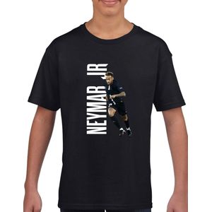 Neymar Jr - Da silva - PSG-Kinder shirt met tekst- Kinder T-Shirt - Zwart shirt - Neymar in wit- Maat 146 - T-Shirt leeftijd 11 tot 12 jaar - Grappige teksten - Cadeau - Shirt cadeau - Voetbal- verjaardag -