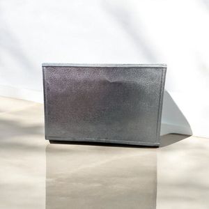 Hittebestendige Plaat – Warmtebescherming – Haardscherm – Hitteschild – 55 x 83.5 cm – Efficiënte Bescherming Tegen Hoge Temperatuur voor Kachels en Verwarmingssystemen