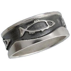 De zalm. Zilveren ring 18.5mm