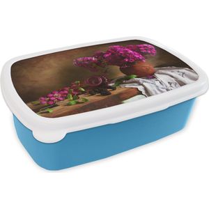Broodtrommel Blauw - Lunchbox - Brooddoos - Rustiek - Bloemen - Roze - Vaas - Stilleven - 18x12x6 cm - Kinderen - Jongen