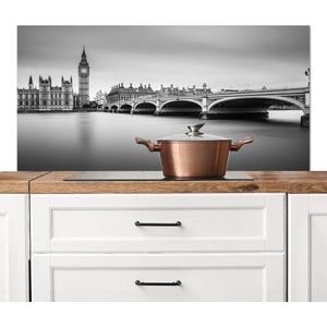 Spatscherm keuken 120x60 cm - Kookplaat achterwand Londen - Big Ben - Water - Skyline - Zwart wit - Muurbeschermer - Spatwand fornuis - Hoogwaardig aluminium