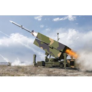 1:35 Trumpeter 01096 NASAMS - Norwegian Advanced Surface-to-Air Missile System Plastic Modelbouwpakket