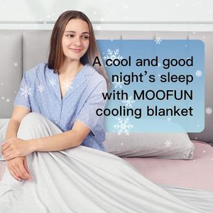 Koeldeken, queensbed formaat 203,2 x 228,6 cm Arc-Chill technologie, warm slapers, nighttime, opvliegers, koel, dun, zacht, light, machine wasbaar, lichtgrijs