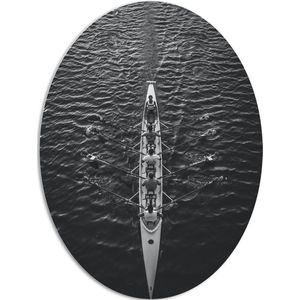 WallClassics - PVC Schuimplaat Ovaal - Bovenaanzicht van Groeps Kano met Vijf Zeilers - 81x108 cm Foto op Ovaal (Met Ophangsysteem)