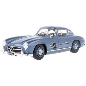 Mercedes-Benz 300 SL Coupé W198 1955 - 1:18 - Minichamps