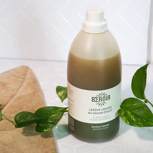 Ecologische Vloeibare wasmiddel met Aleppozeep en Amber Oud geur – schoon textiel - verzacht kleding - 2L